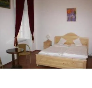 Galilei Inn بودابست المجر